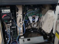 ����������YRC1000���ƹ����ά��